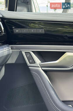 Внедорожник / Кроссовер Volkswagen Touareg 2024 в 