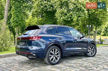 Внедорожник / Кроссовер Volkswagen Touareg 2024 в 