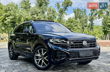 Внедорожник / Кроссовер Volkswagen Touareg 2024 в 
