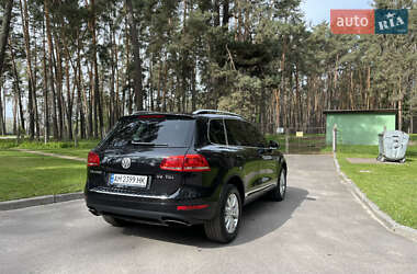 Внедорожник / Кроссовер Volkswagen Touareg 2012 в 
