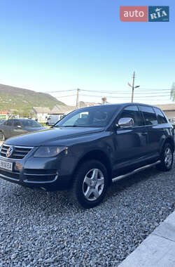 Позашляховик / Кросовер Volkswagen Touareg 2003 в 