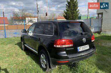 Внедорожник / Кроссовер Volkswagen Touareg 2006 в 