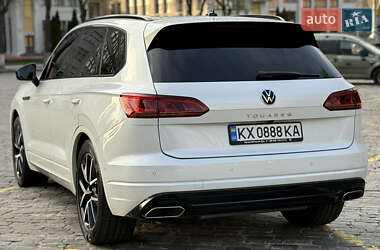 Внедорожник / Кроссовер Volkswagen Touareg 2020 в 