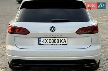 Внедорожник / Кроссовер Volkswagen Touareg 2020 в 