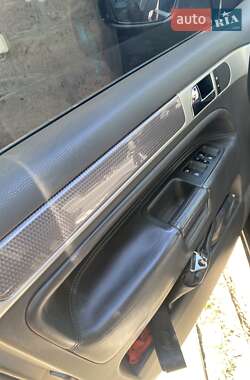 Внедорожник / Кроссовер Volkswagen Touareg 2009 в 