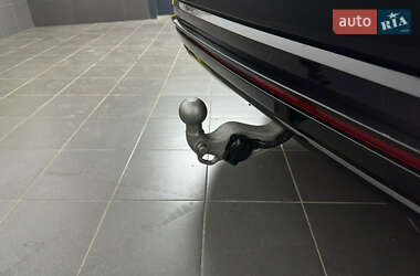 Внедорожник / Кроссовер Volkswagen Touareg 2022 в 