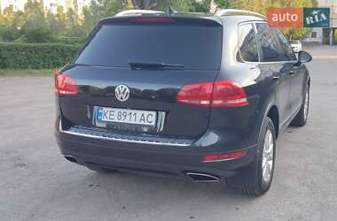 Внедорожник / Кроссовер Volkswagen Touareg 2010 в 