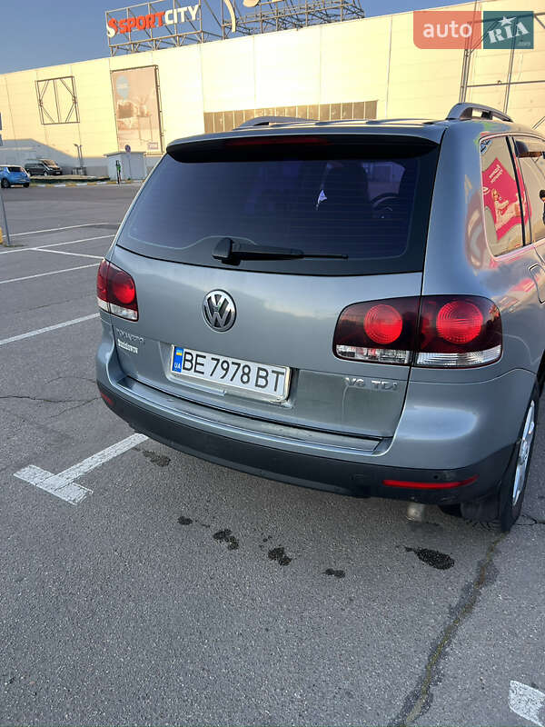 Внедорожник / Кроссовер Volkswagen Touareg 2008 в Одессе