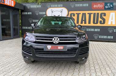 Внедорожник / Кроссовер Volkswagen Touareg 2013 в 