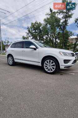 Volkswagen Touareg 2015