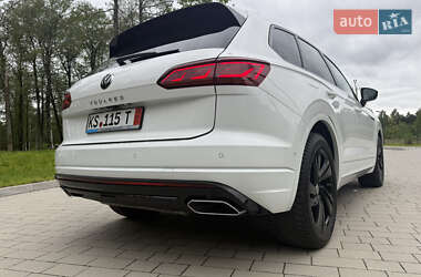 Внедорожник / Кроссовер Volkswagen Touareg 2022 в 