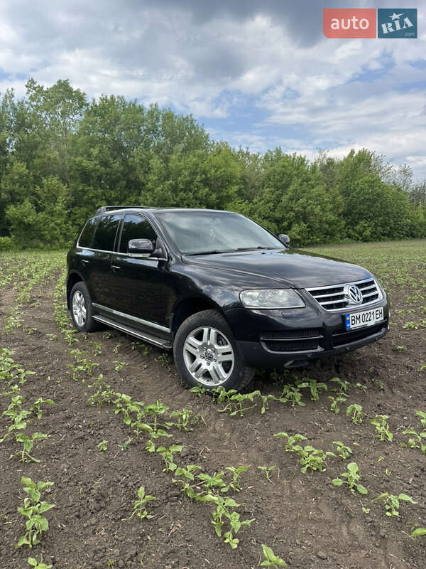 Позашляховик / Кросовер Volkswagen Touareg 2005 в 