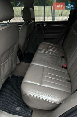 Внедорожник / Кроссовер Volkswagen Touareg 2007 в 