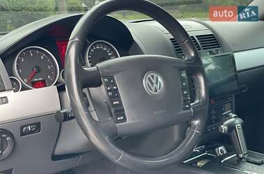 Позашляховик / Кросовер Volkswagen Touareg 2008 в 