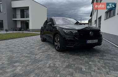 Позашляховик / Кросовер Volkswagen Touareg 2022 в Іршаві