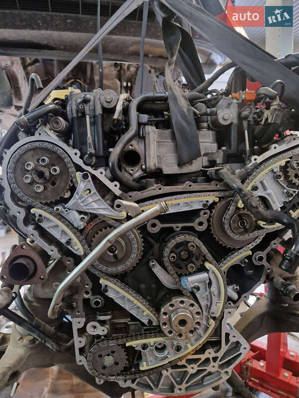 Внедорожник / Кроссовер Volkswagen Touareg 2010 в Виннице