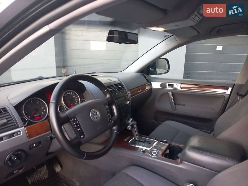 Внедорожник / Кроссовер Volkswagen Touareg 2008 в Ивано-Франковске