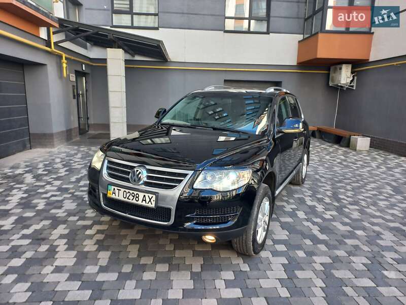 Внедорожник / Кроссовер Volkswagen Touareg 2008 в Ивано-Франковске