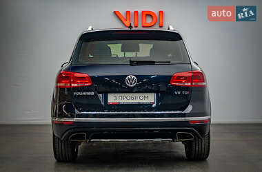 Позашляховик / Кросовер Volkswagen Touareg 2017 в 