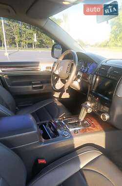 Позашляховик / Кросовер Volkswagen Touareg 2007 в 
