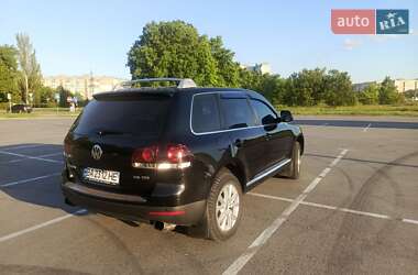Позашляховик / Кросовер Volkswagen Touareg 2007 в 