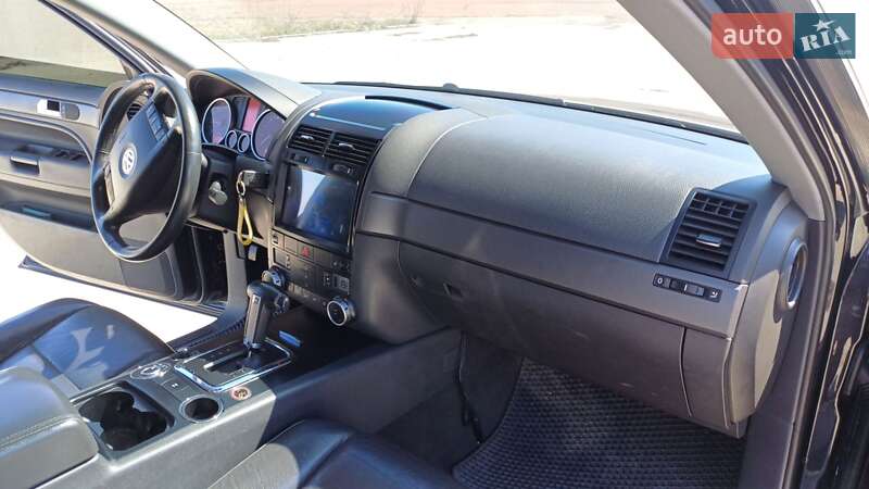 Внедорожник / Кроссовер Volkswagen Touareg 2007 в Нежине