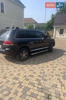 Позашляховик / Кросовер Volkswagen Touareg 2005 в 