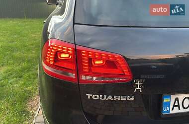 Позашляховик / Кросовер Volkswagen Touareg 2015 в 