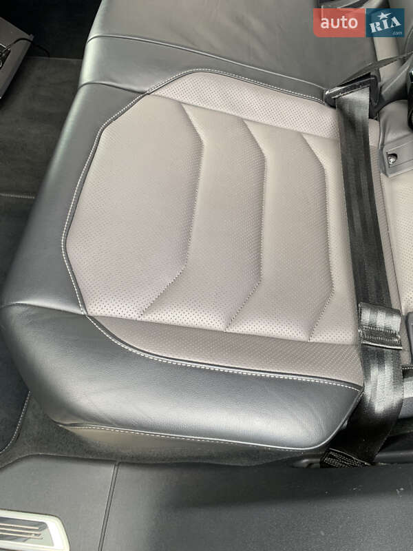 Внедорожник / Кроссовер Volkswagen Touareg 2021 в Белой Церкви