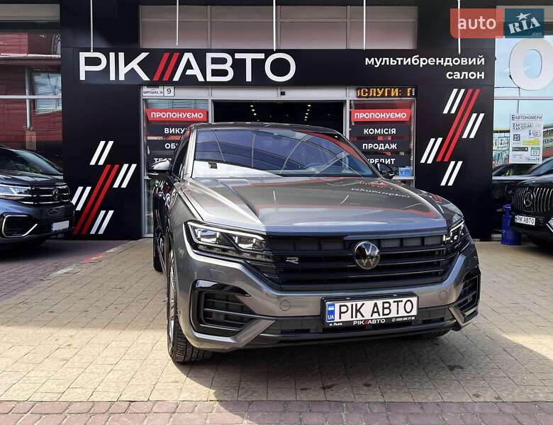Внедорожник / Кроссовер Volkswagen Touareg 2021 в 