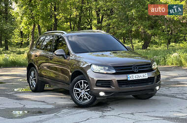 Позашляховик / Кросовер Volkswagen Touareg 2012 в Павлограді