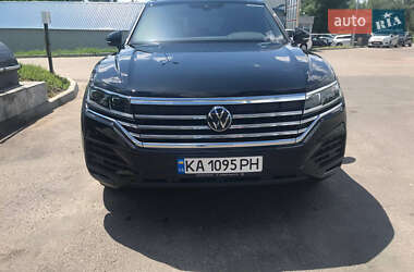 Позашляховик / Кросовер Volkswagen Touareg 2025 в Києві