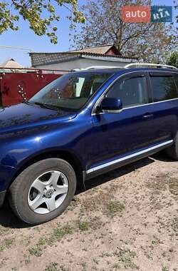Внедорожник / Кроссовер Volkswagen Touareg 2006 в 