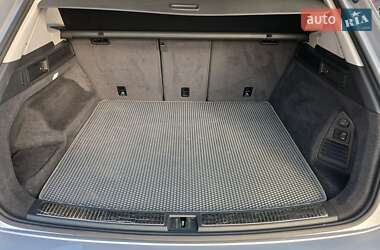 Внедорожник / Кроссовер Volkswagen Touareg 2020 в 