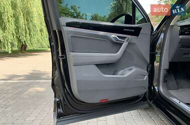 Внедорожник / Кроссовер Volkswagen Touareg 2023 в 