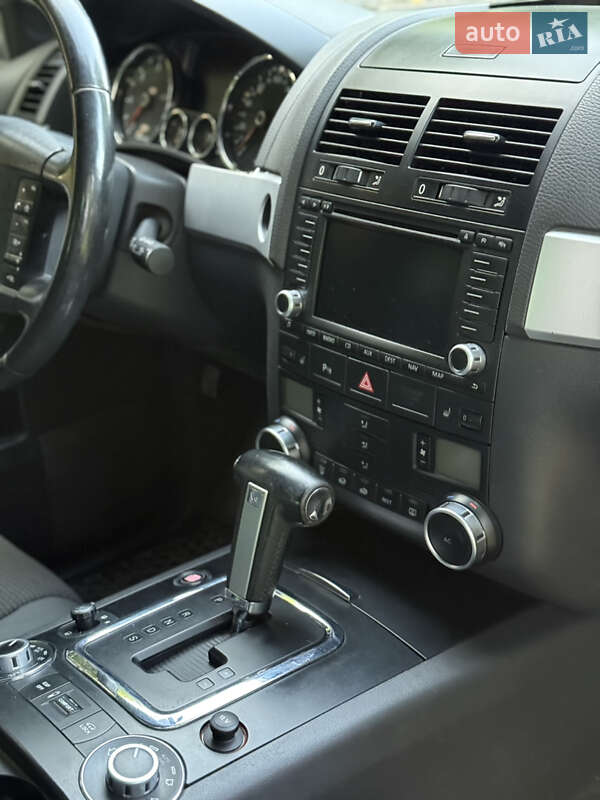 Позашляховик / Кросовер Volkswagen Touareg 2007 в Білій Церкві
