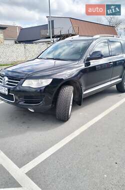 Позашляховик / Кросовер Volkswagen Touareg 2009 в Чернігові
