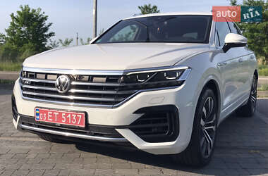 Внедорожник / Кроссовер Volkswagen Touareg 2019 в Львове