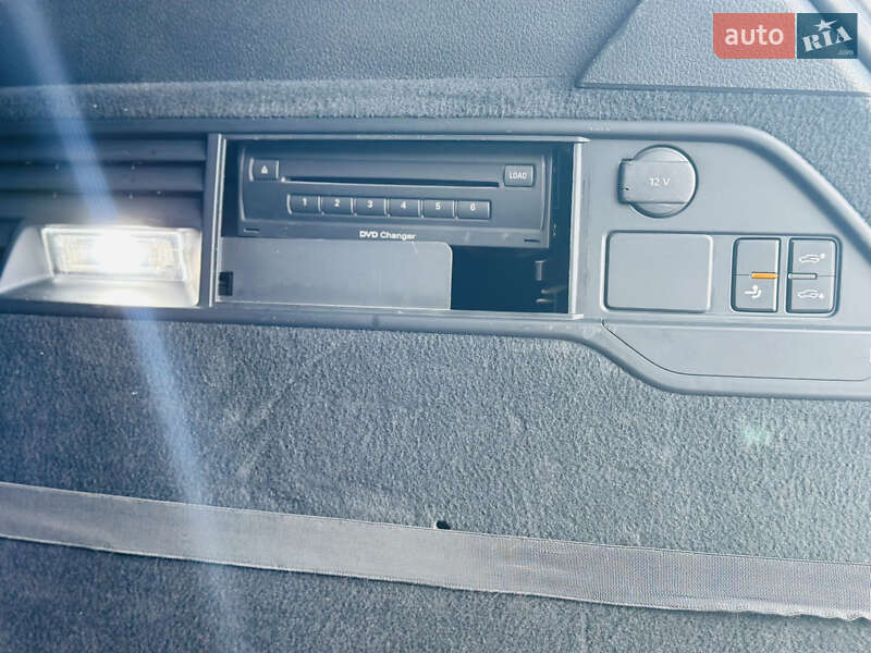 Внедорожник / Кроссовер Volkswagen Touareg 2011 в Тульчине