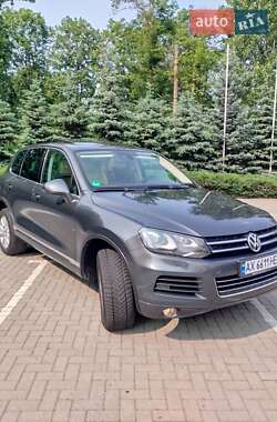 Позашляховик / Кросовер Volkswagen Touareg 2012 в  фото 21 Позашляховик / Кросовер Volkswagen Touareg 2012 в