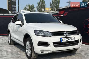 Позашляховик / Кросовер Volkswagen Touareg 2012 в 