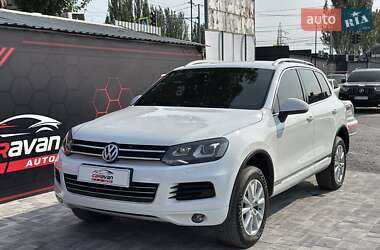 Позашляховик / Кросовер Volkswagen Touareg 2012 в 