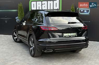 Внедорожник / Кроссовер Volkswagen Touareg 2020 в 