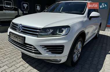 Внедорожник / Кроссовер Volkswagen Touareg 2018 в 