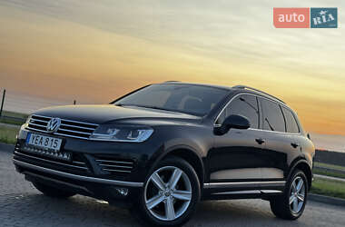 Внедорожник / Кроссовер Volkswagen Touareg 2016 в 