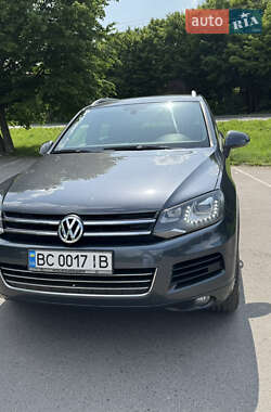 Позашляховик / Кросовер Volkswagen Touareg 2013 в Івано-Франківську