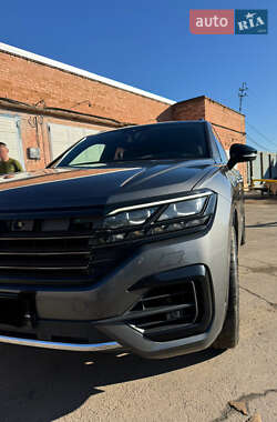 Внедорожник / Кроссовер Volkswagen Touareg 2019 в Виннице