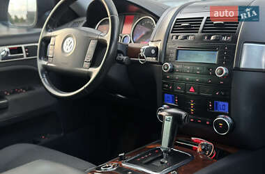 Позашляховик / Кросовер Volkswagen Touareg 2008 в 