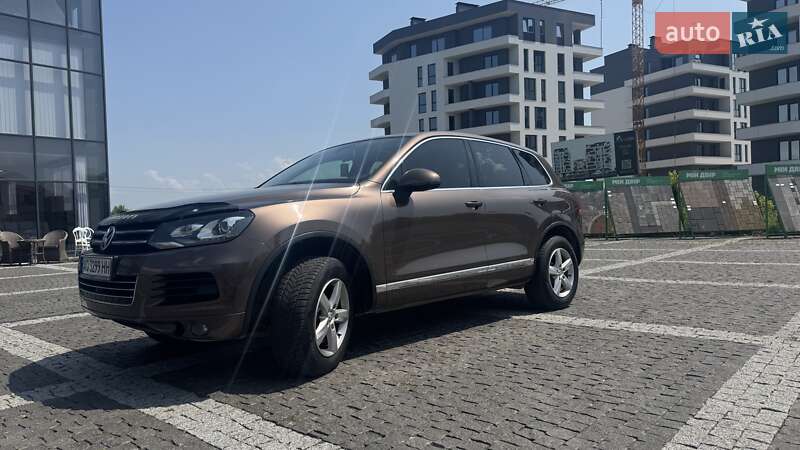 Позашляховик / Кросовер Volkswagen Touareg 2011 в Хусті фото Позашляховик / Кросовер Volkswagen Touareg 2011 в Хусті