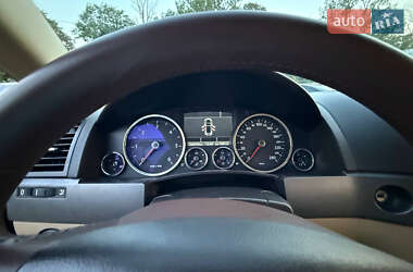 Внедорожник / Кроссовер Volkswagen Touareg 2007 в 